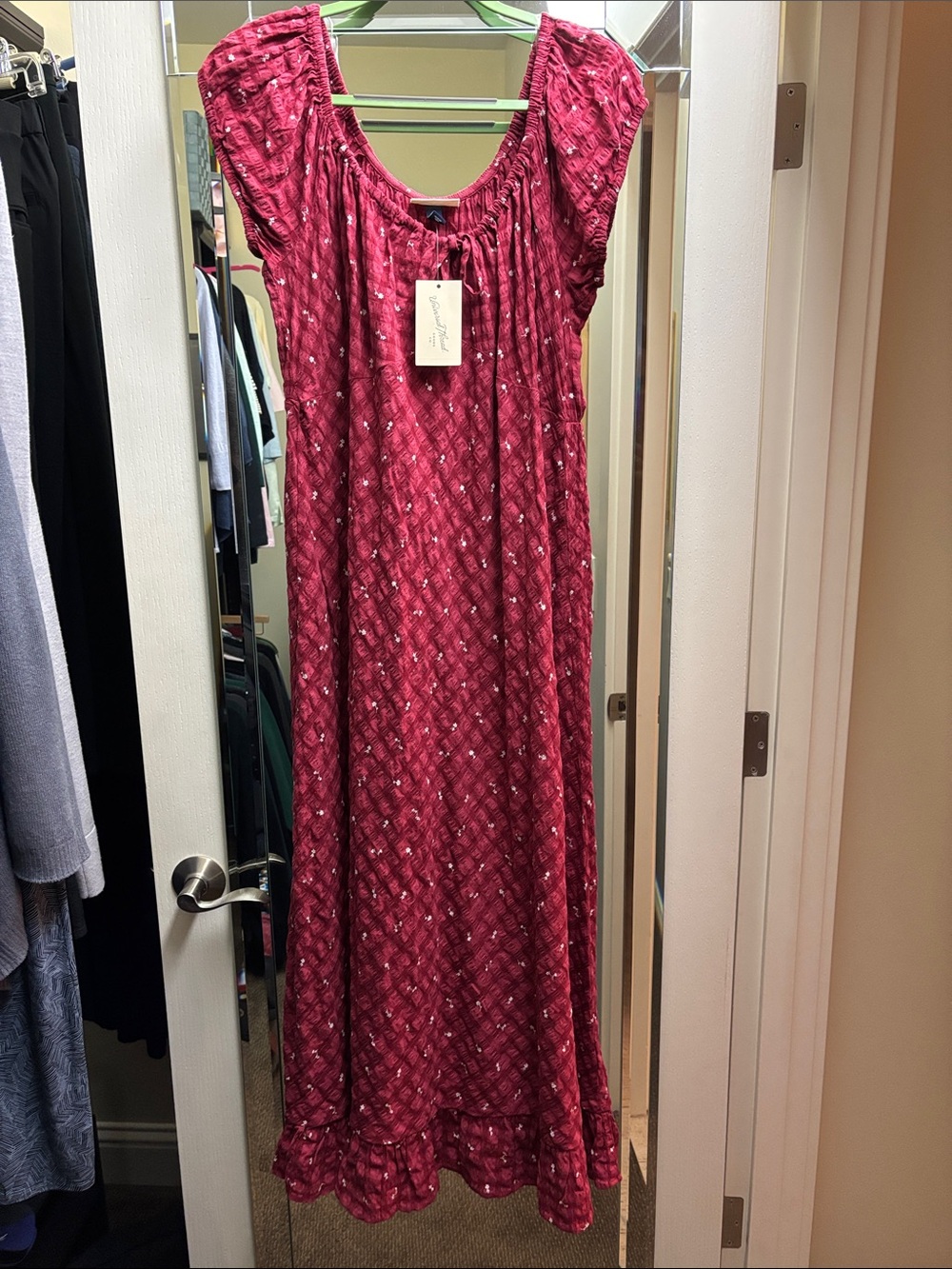 Universal Thread Burgundy Red Floral Sleeveless Nightgown